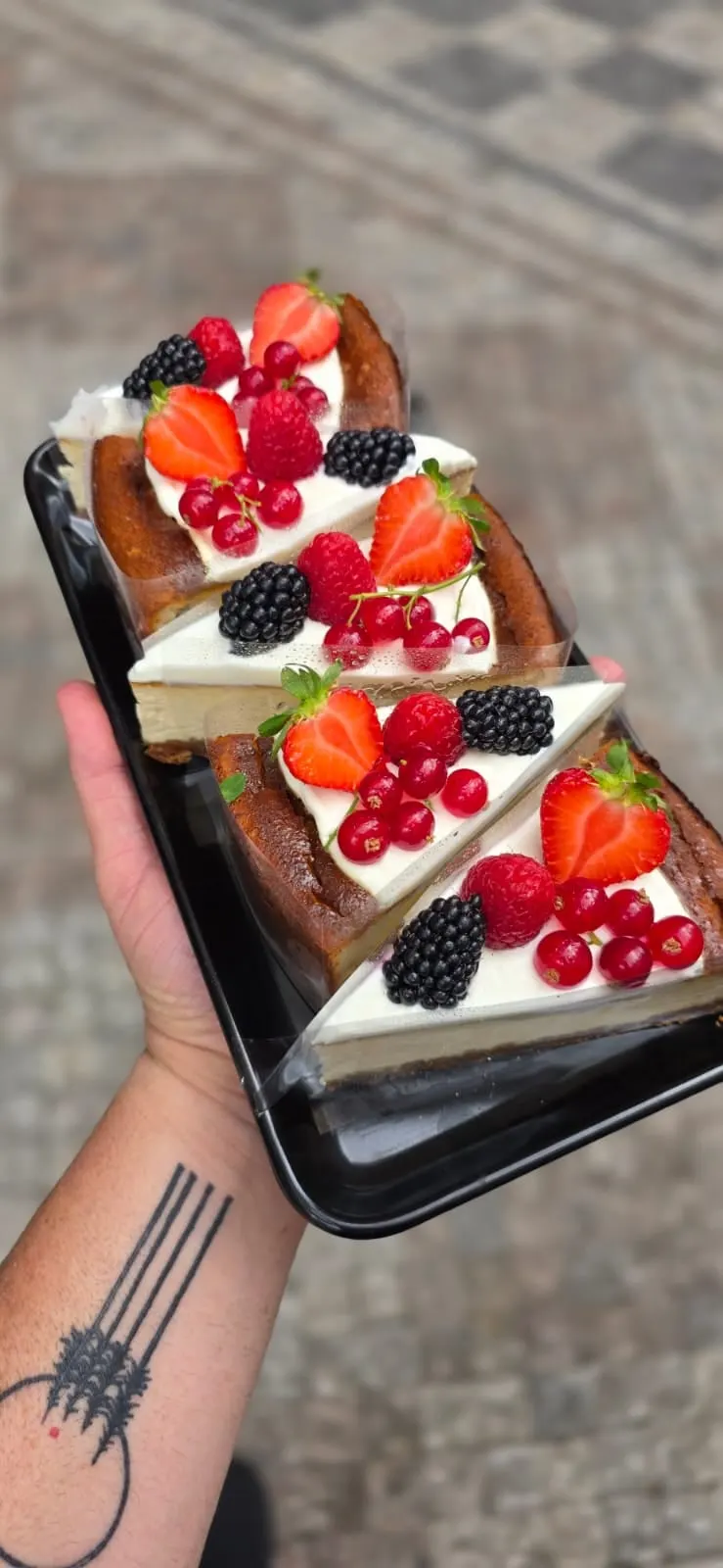 Berry tarts